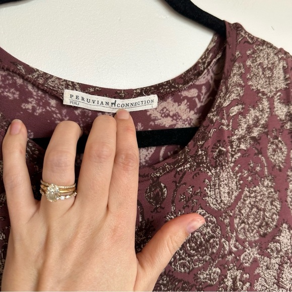 Elegant Long Sleeve Patterned Dress - Picture 4 of 9